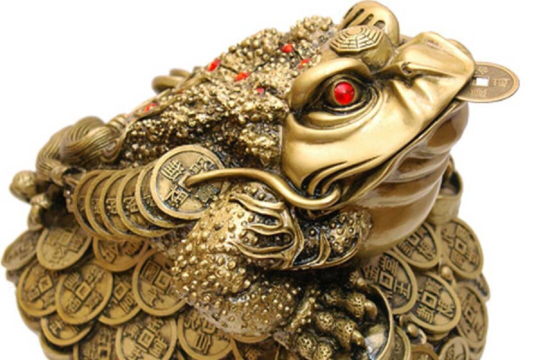 Pénzes varangy ősi kínai érmével - gazdagság amulettje